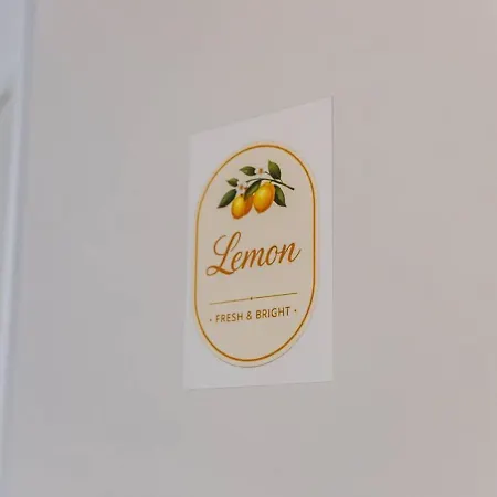 Lemon Heart Of By Pikhost *