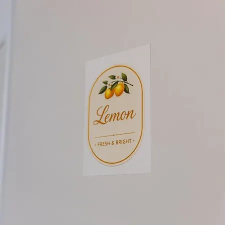 Appartement Lemon Heart Of By Pikhost *