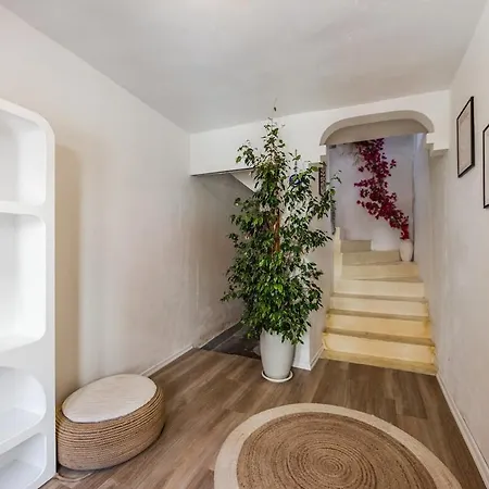 Appartement Lemon Heart Of By Pikhost